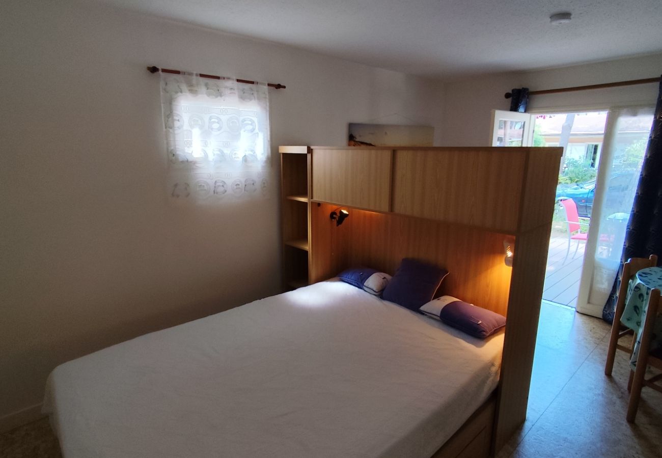 Studio in Grayan-et-l´Hôpital - CHINE 6 NORD
