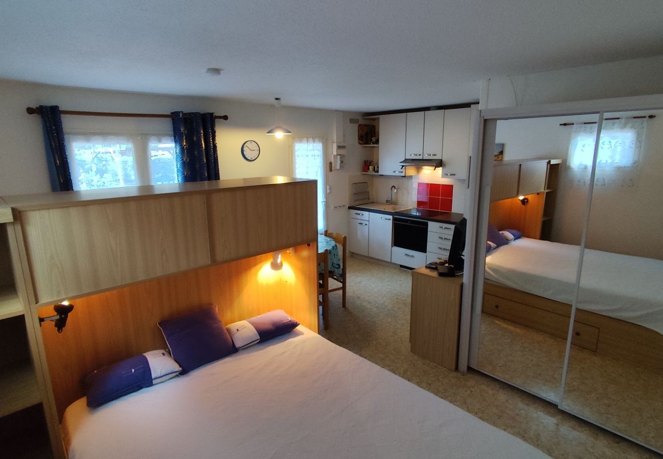 Studio in Grayan-et-l´Hôpital - CHINE 6 NORD