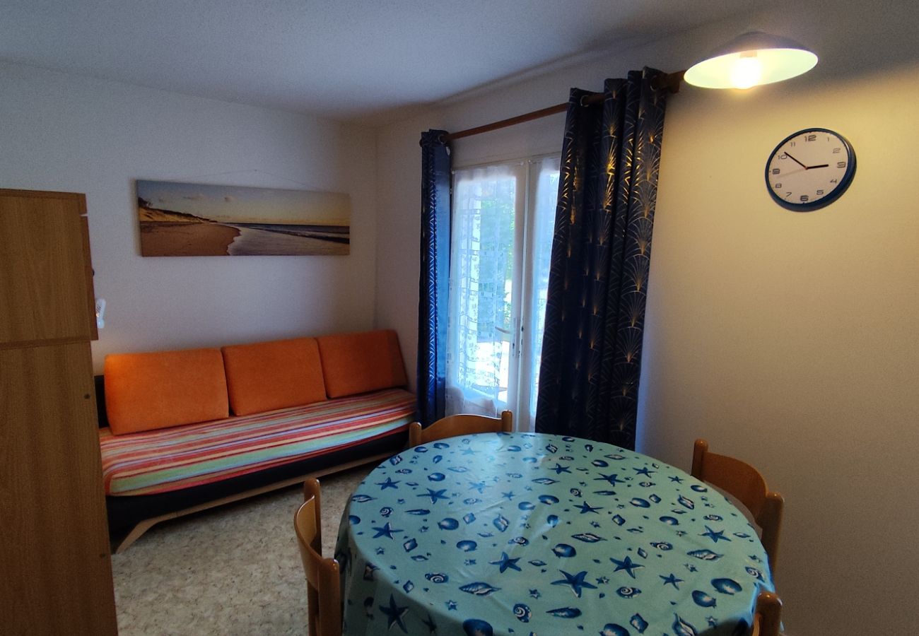 Studio in Grayan-et-l´Hôpital - CHINE 6 NORD