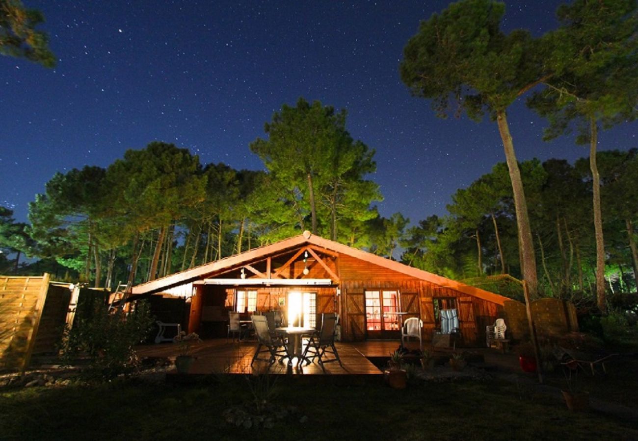 Chalet in Grayan-et-l´Hôpital - Chalet Guyane 1