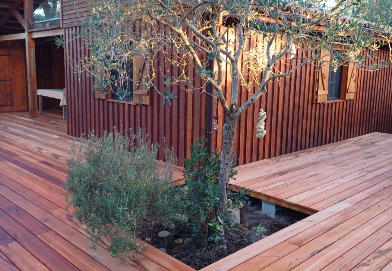 Chalet in Grayan-et-l´Hôpital - Chalet Canada 19