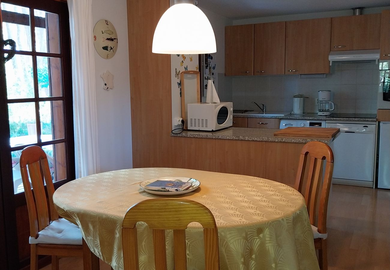 Chalet in Grayan-et-l´Hôpital - Chalet Nouvelle Calédonie 1