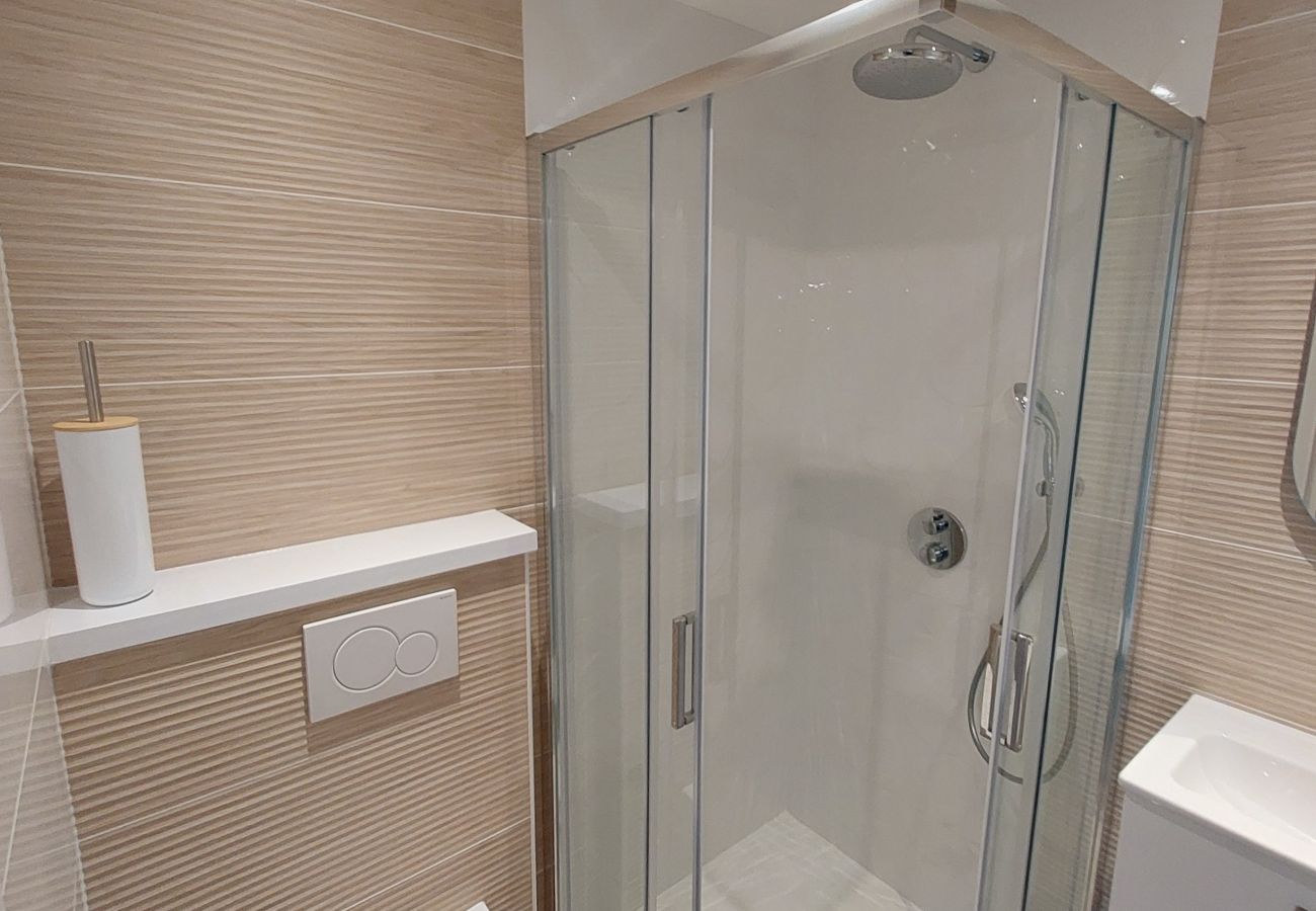 Studio in Grayan-et-l´Hôpital - Studio Europe 25 Est