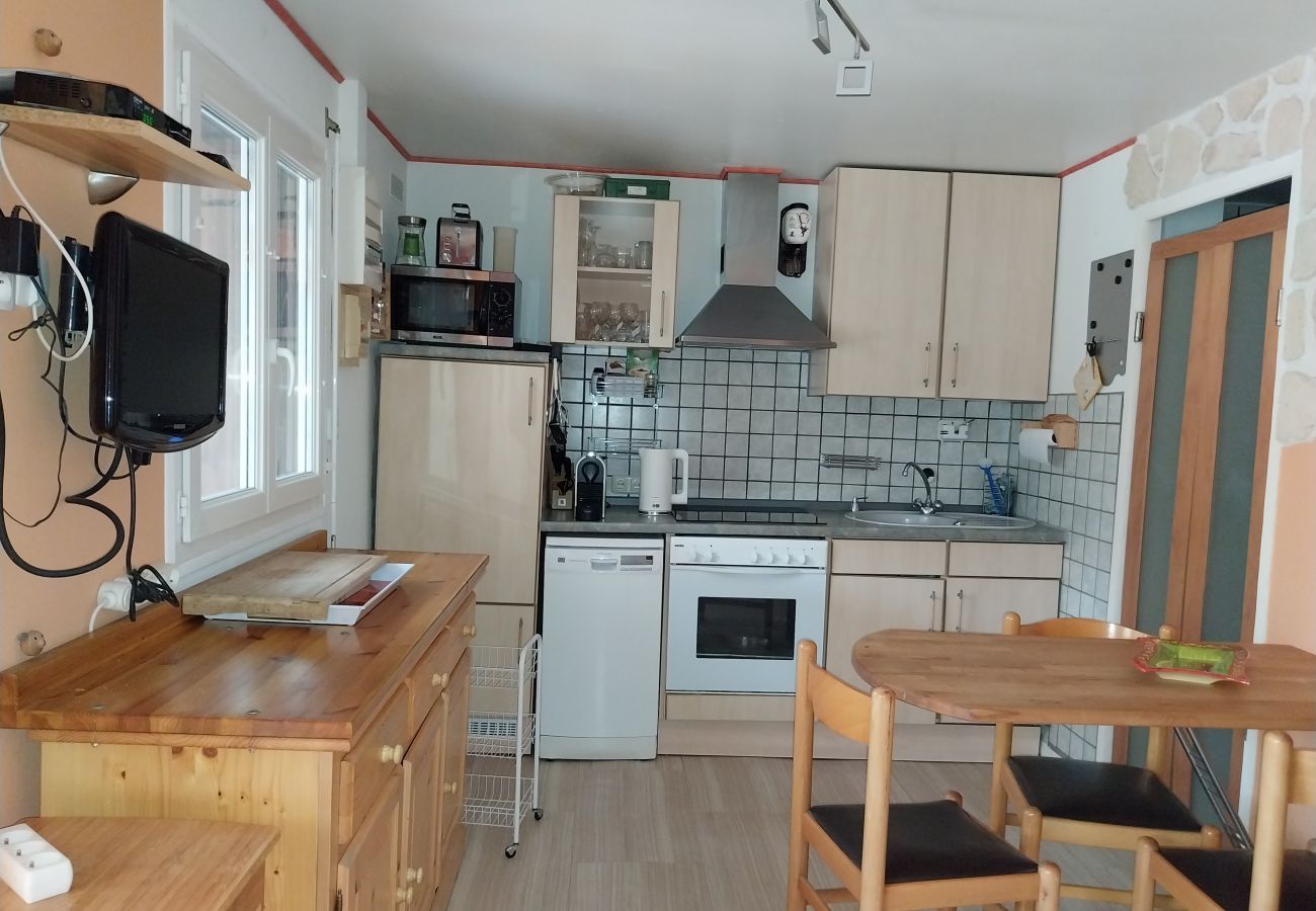 Studio in Grayan-et-l´Hôpital - Studio Europe 25 Nord