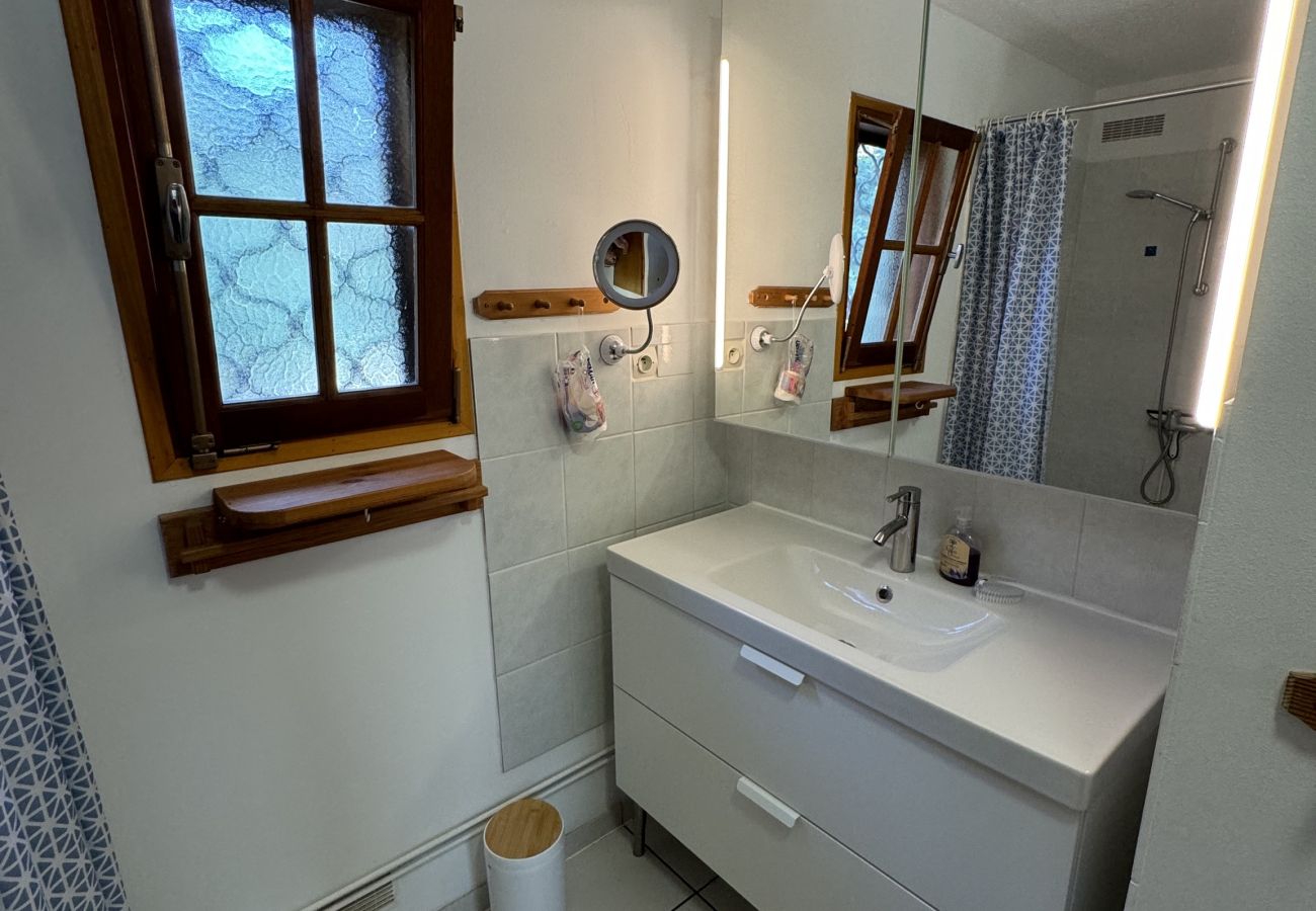 Chalet in Grayan-et-l´Hôpital - Chalet Colorado 8