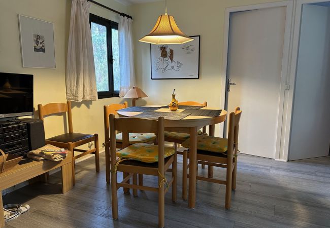 Chalet in Grayan-et-l´Hôpital - Chalet Europe 20