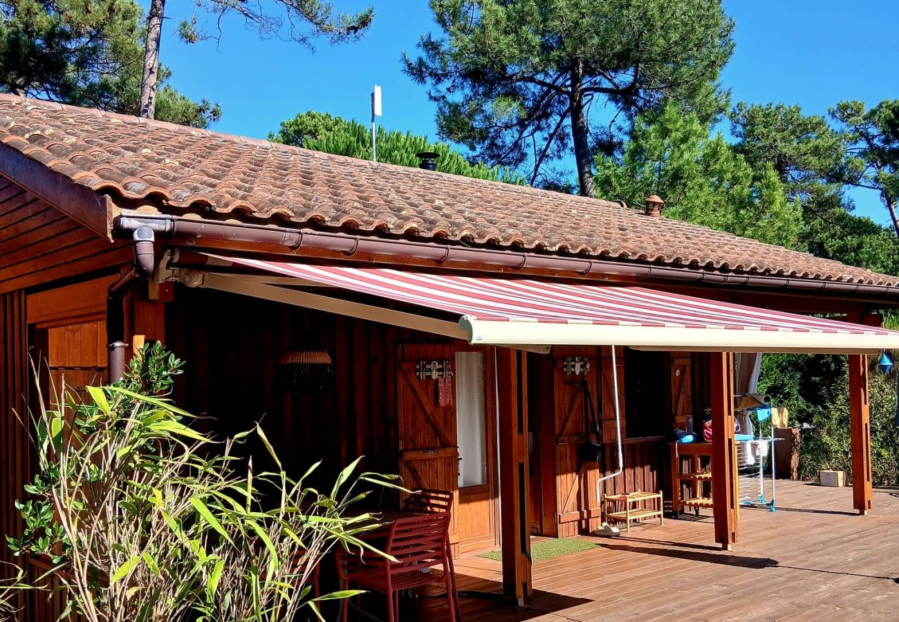 Chalet in Grayan-et-l´Hôpital - Chalet Virginie 1