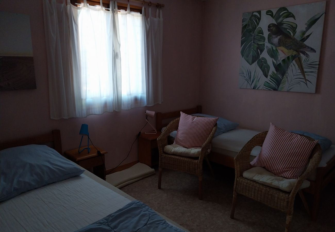 Chalet in Grayan-et-l´Hôpital - Chalet Arizona 21
