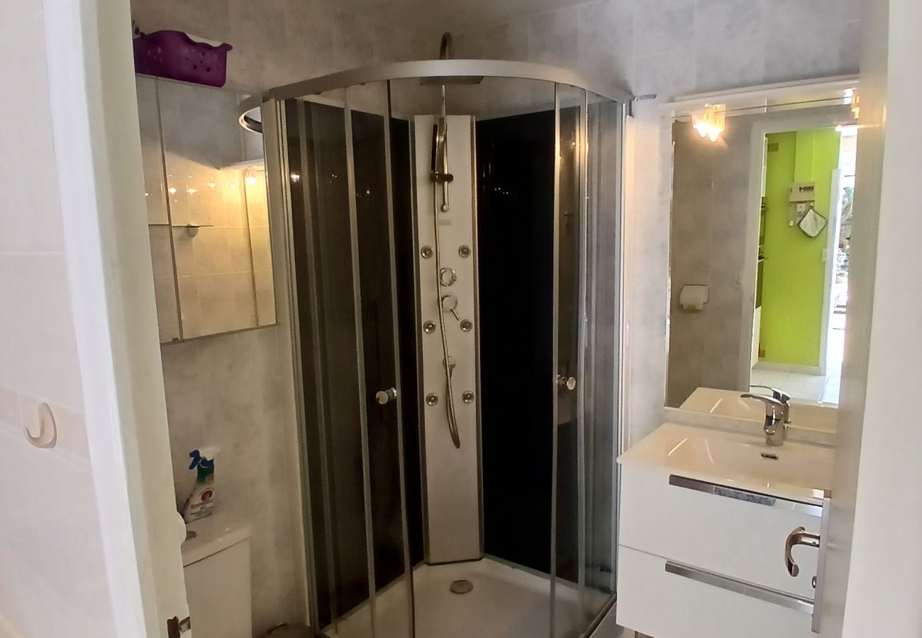 Studio in Grayan-et-l´Hôpital - Studio URSS 14 Ouest