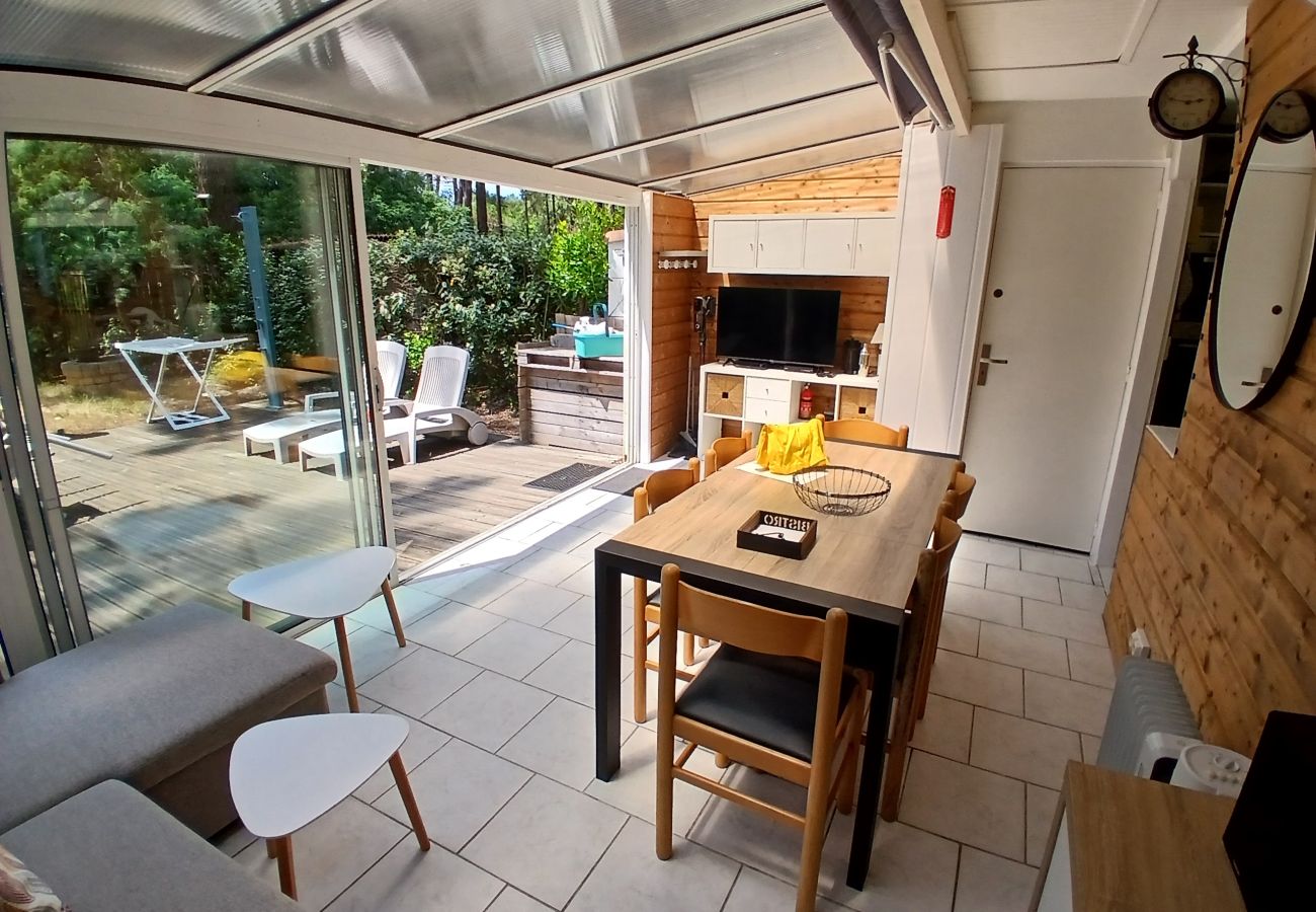 Studio in Grayan-et-l´Hôpital - Studio URSS 14 Ouest