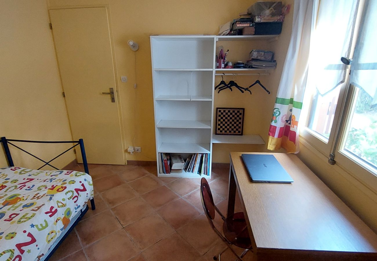 Chalet in Grayan-et-l´Hôpital - Chalet Canada 3