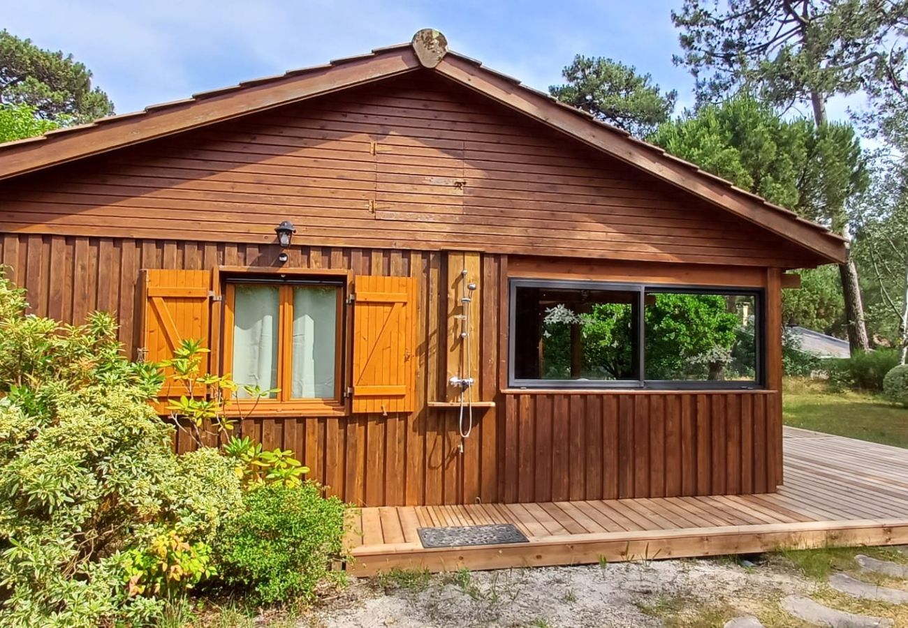 Chalet in Grayan-et-l´Hôpital - Chalet Canada 3