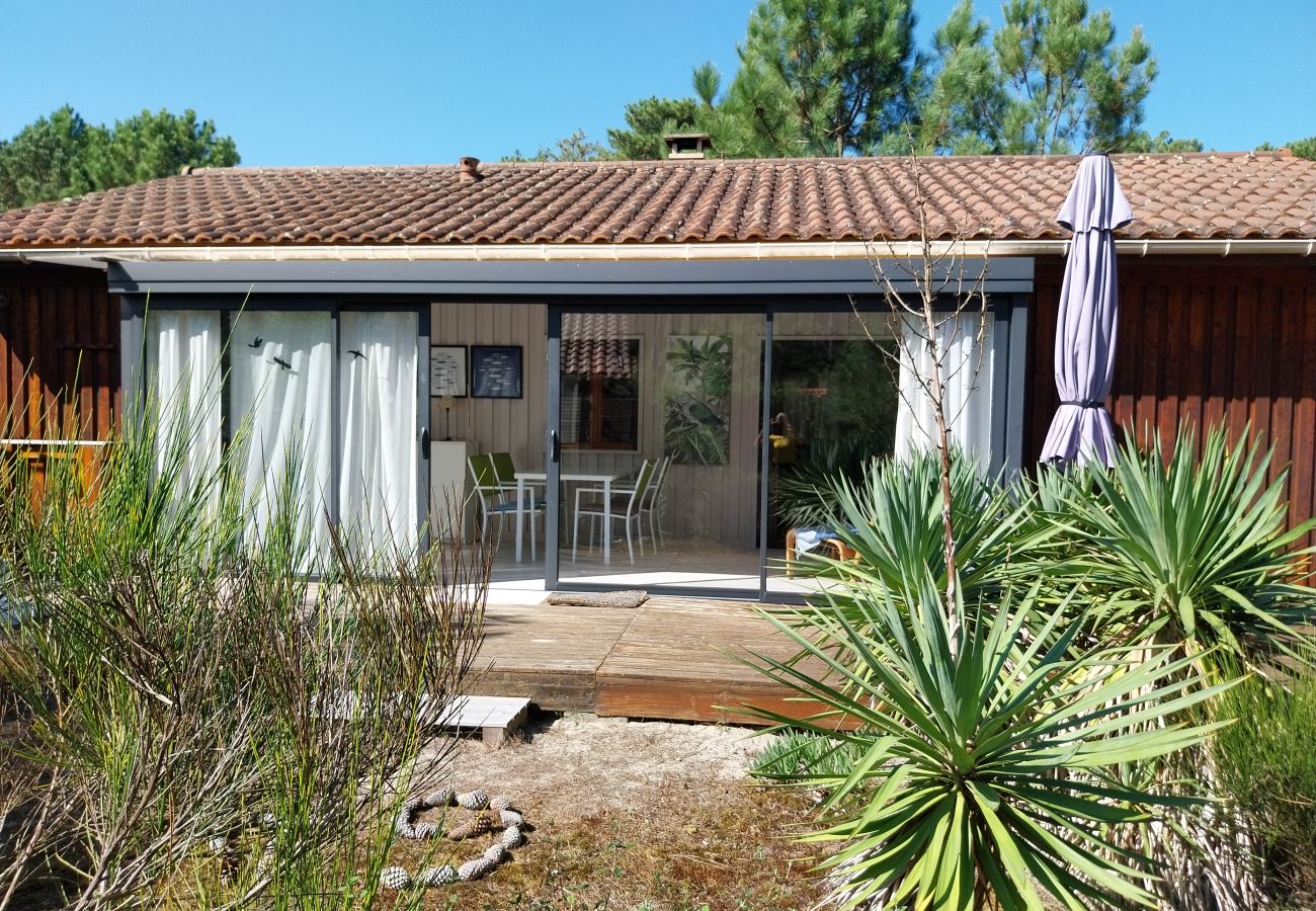 Chalet in Grayan-et-l´Hôpital - Chalet Arizona 21