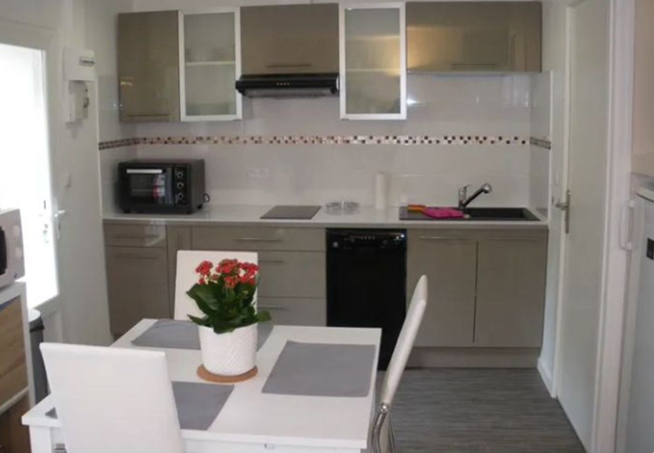 Studio in Grayan-et-l´Hôpital - Studio Chine 7 Sud