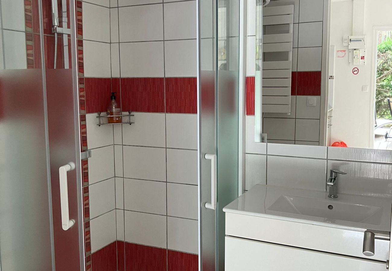 Studio in Grayan-et-l´Hôpital - Studio Chine 7 Sud