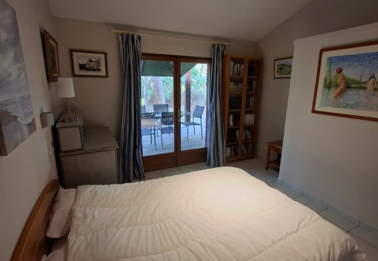 Chalet in Grayan-et-l´Hôpital - Chalet Floride 12