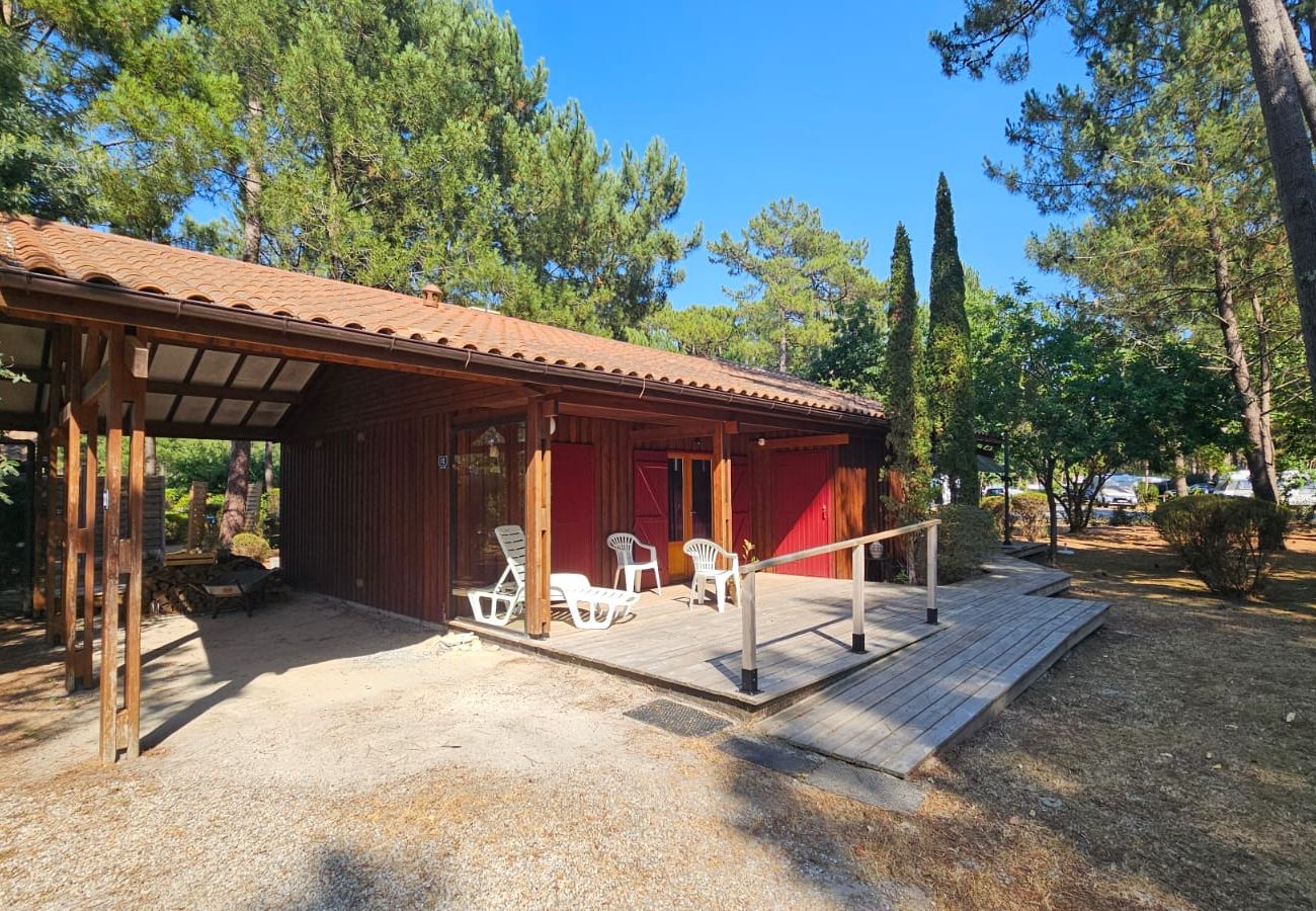 Chalet in Grayan-et-l´Hôpital - Chalet Floride 12