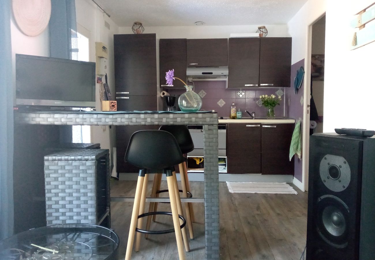 Studio in Grayan-et-l´Hôpital - Studio Chine 5 Ouest