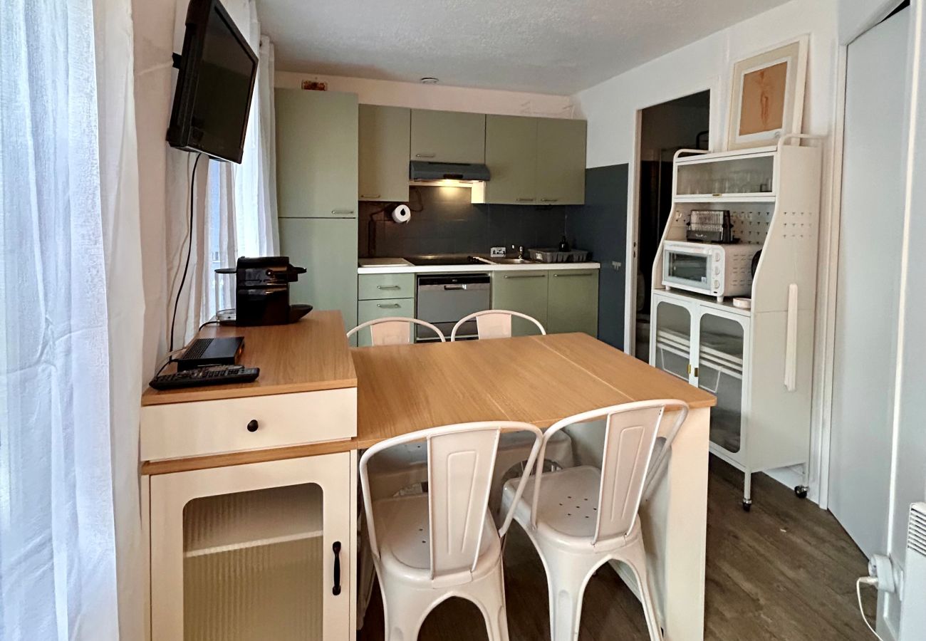 Studio in Grayan-et-l´Hôpital - Studio Chine 5 Ouest