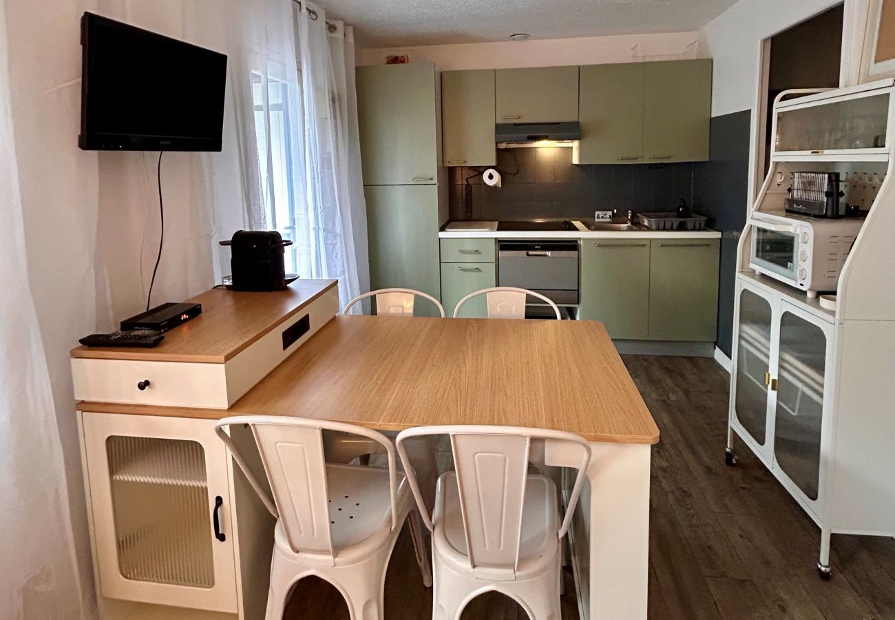 Studio in Grayan-et-l´Hôpital - Studio Chine 5 Ouest