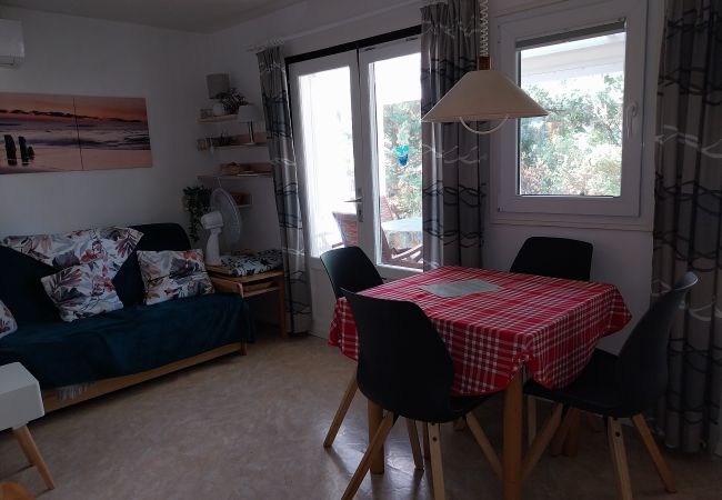 Studio in Grayan-et-l´Hôpital - Studio Népal 1 Nord Studio in Grayan-et-l´Hôpital - Studio Népal 1 Nord