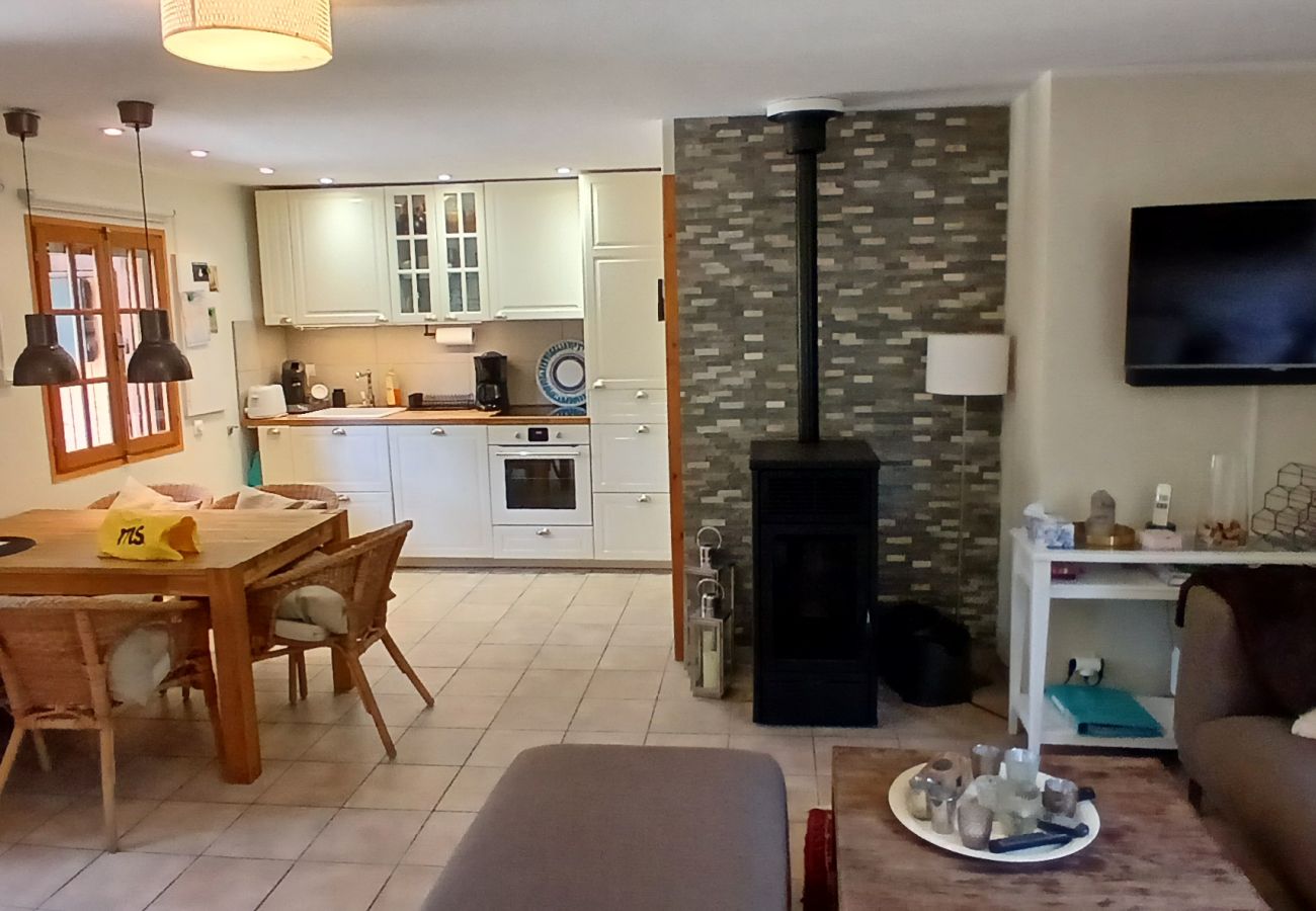Chalet in Grayan-et-l´Hôpital - Chalet Colorado 2