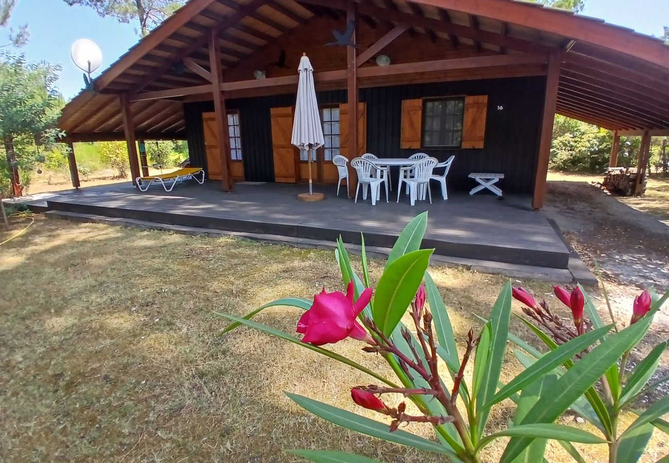 Chalet in Grayan-et-l´Hôpital - Chalet Canada 16
