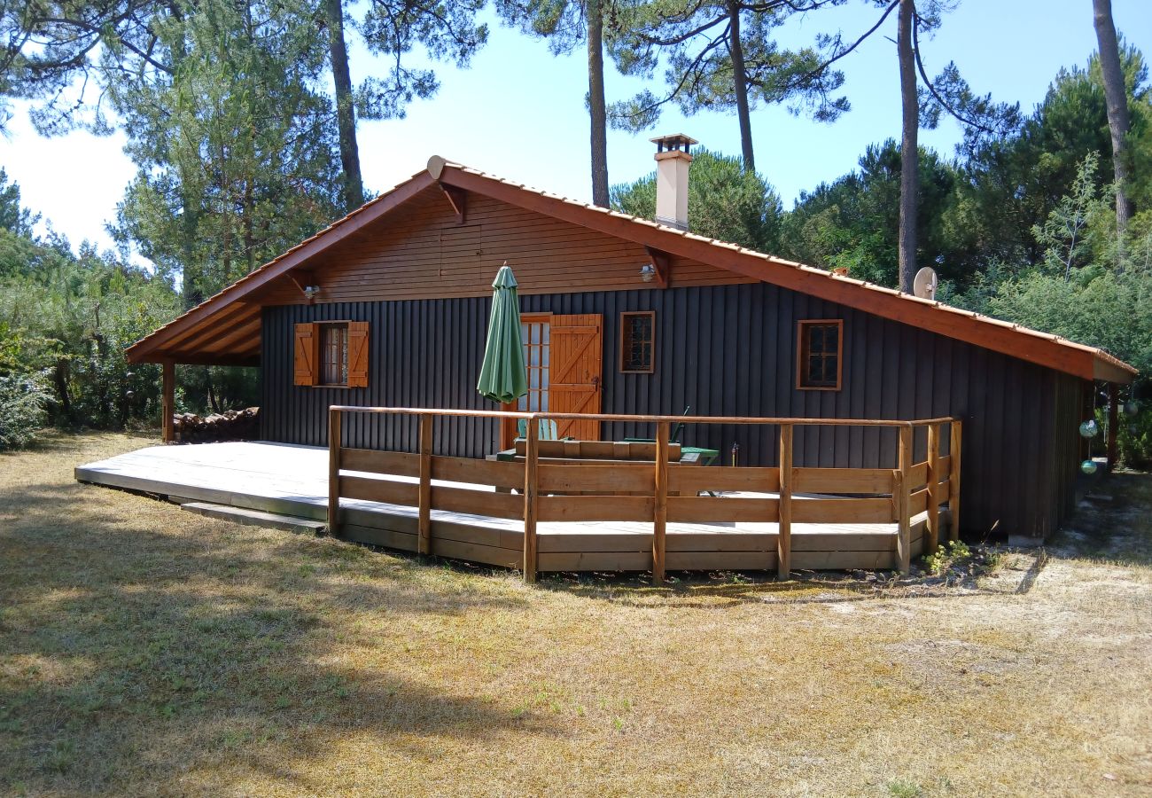 Chalet in Grayan-et-l´Hôpital - Chalet Canada 16