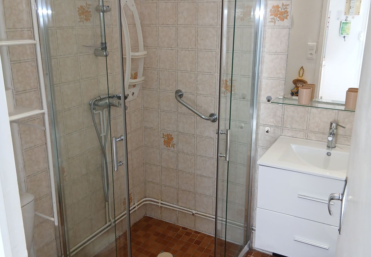 Studio in Grayan-et-l´Hôpital - Studio Chine 3 Est