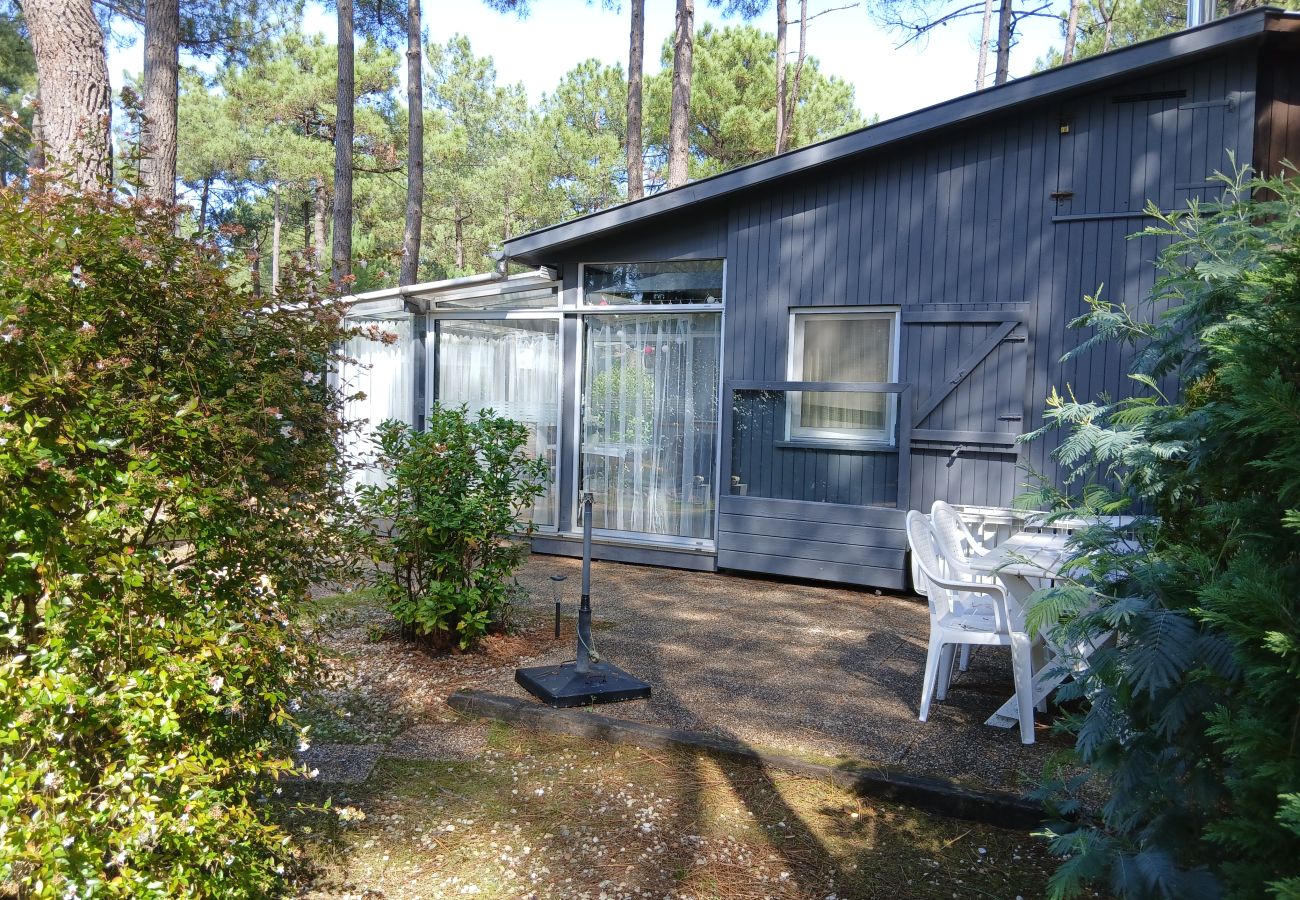 Terraced House in Grayan-et-l´Hôpital - Maison Duo Thailande 19 Ouest
