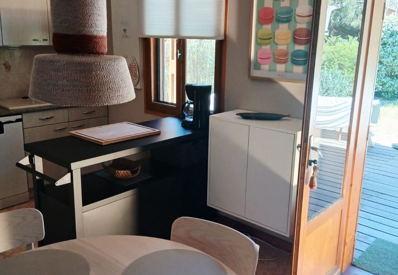 Chalet in Grayan-et-l´Hôpital - Chalet Virginie 1