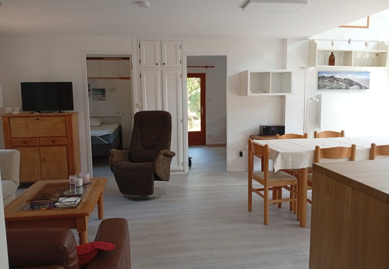 Chalet in Grayan-et-l´Hôpital - Chalet Rio 2