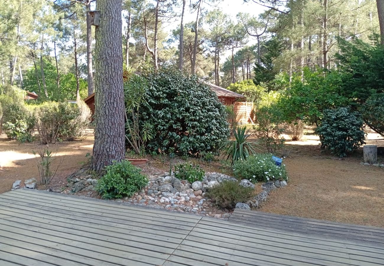 Chalet in Grayan-et-l´Hôpital - Chalet Rio 2