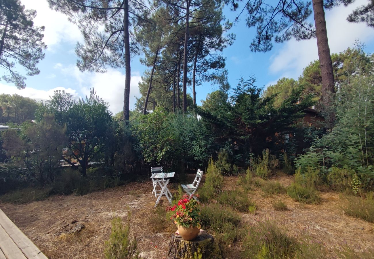 Terraced House in Grayan-et-l´Hôpital - Maison Duo Centrafrique 18 Ouest