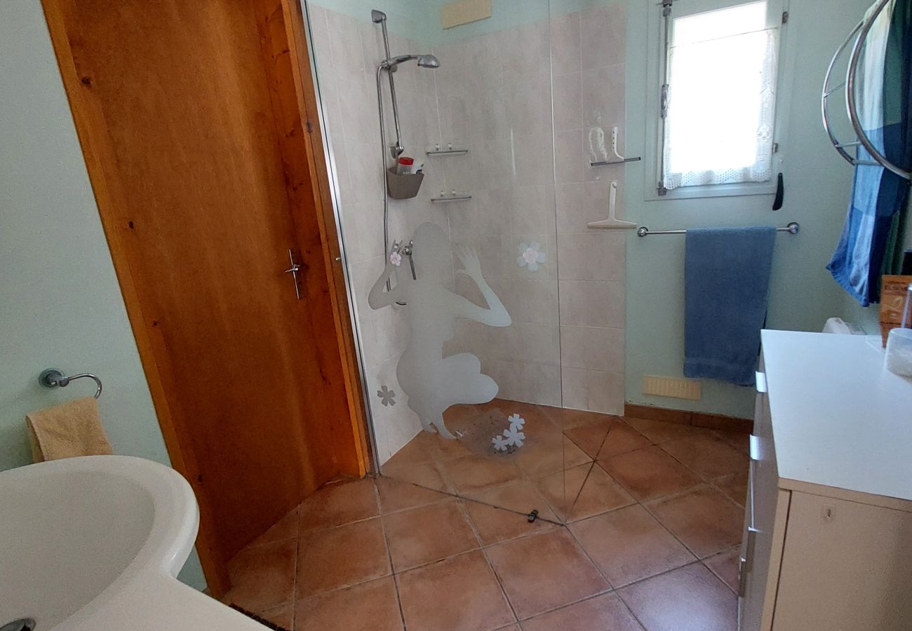 Chalet in Grayan-et-l´Hôpital - Chalet Canada 3