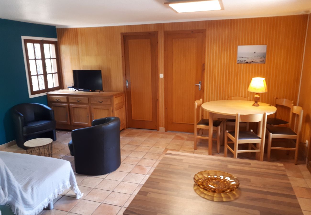 Chalet in Grayan-et-l´Hôpital - Chalet Thailande 11