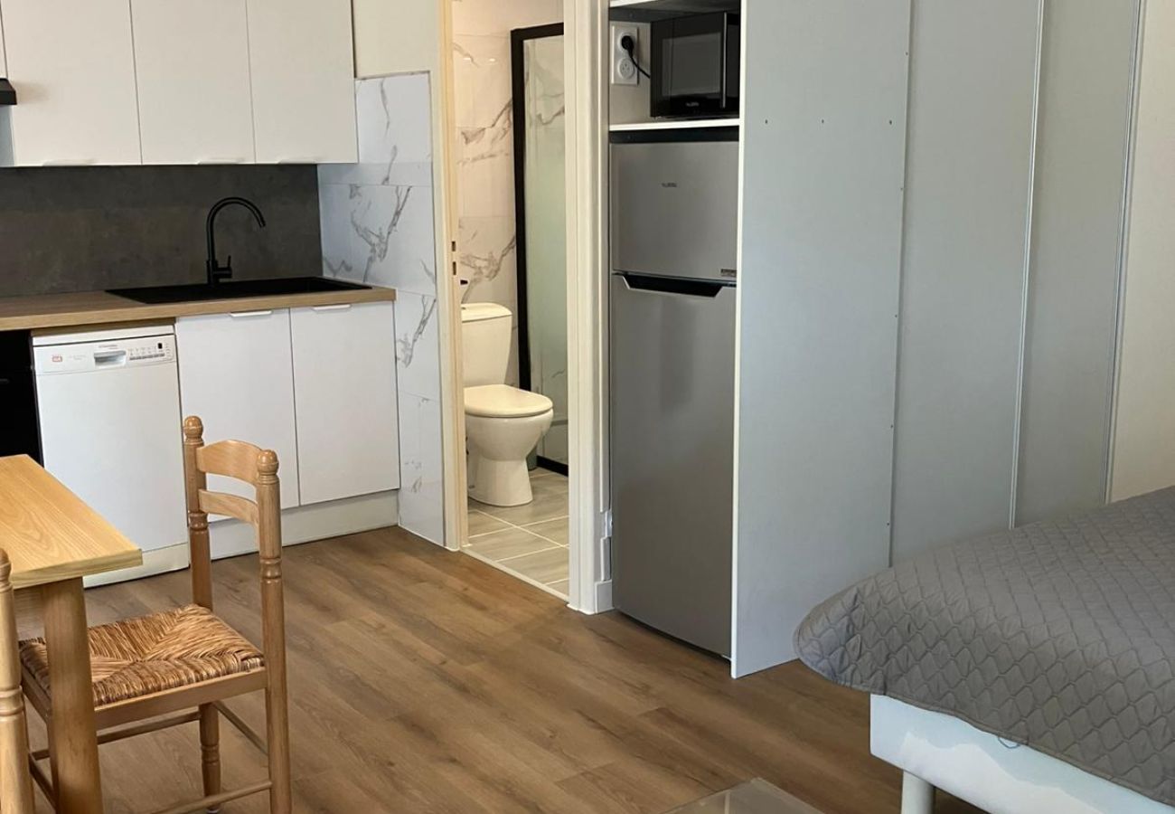 Studio in Grayan-et-l´Hôpital - Studio URSS 15 Est