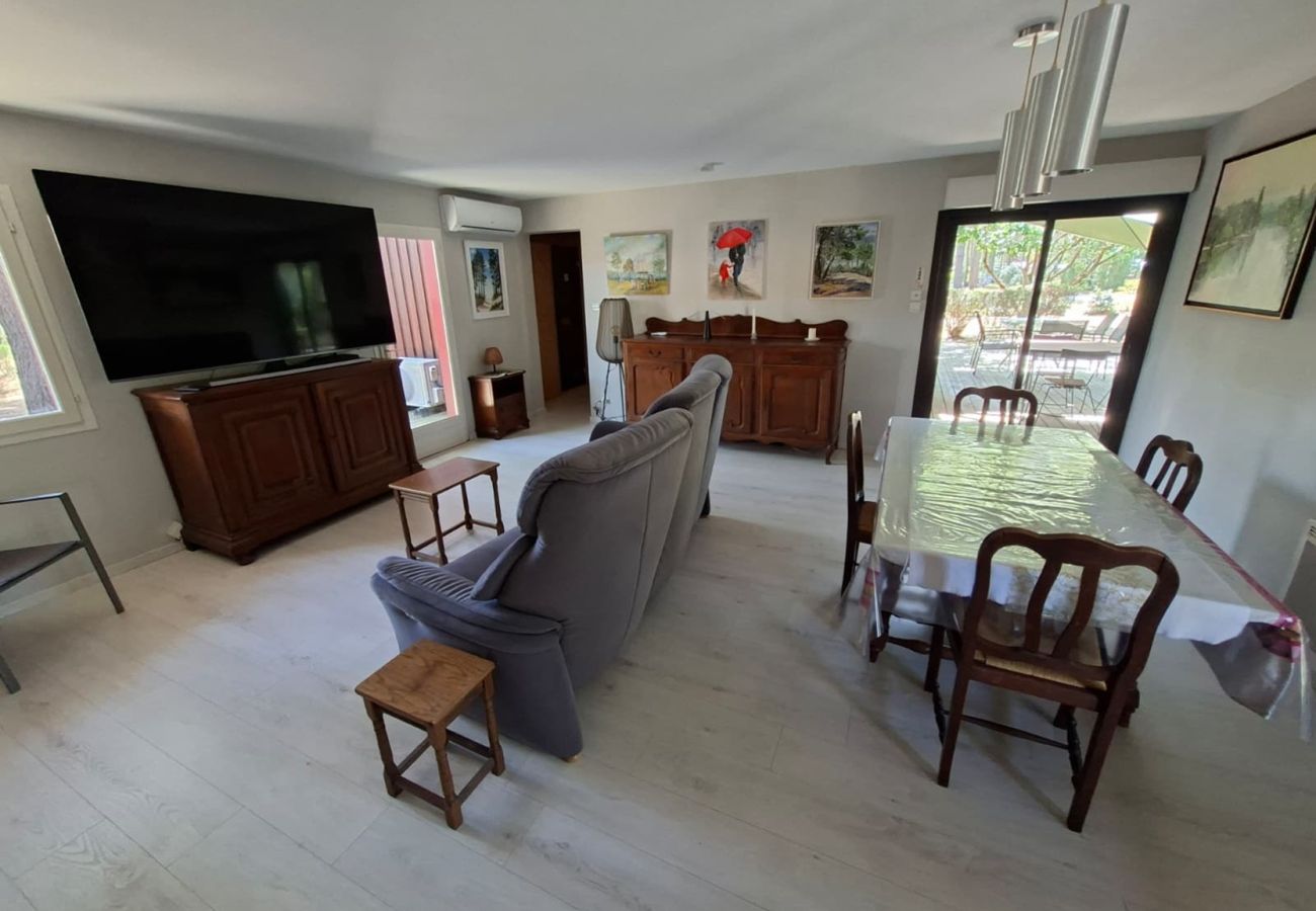 Chalet in Grayan-et-l´Hôpital - Chalet Floride 12