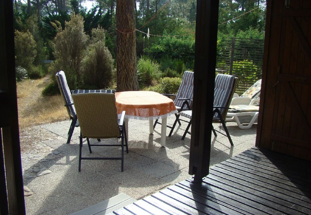Townhouse in Grayan-et-l´Hôpital - URUGUAY 1 EST