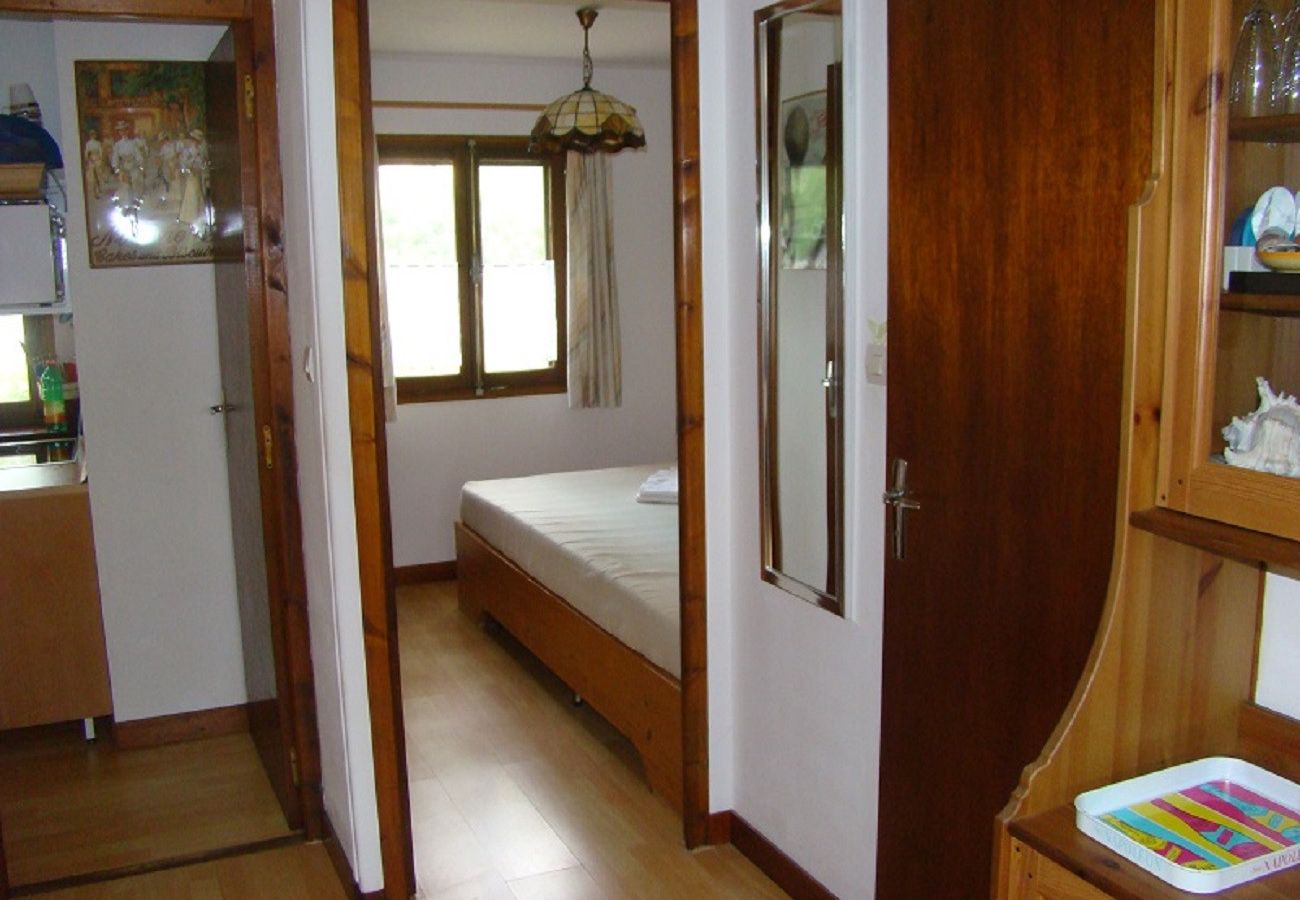 Townhouse in Grayan-et-l´Hôpital - URUGUAY 1 EST