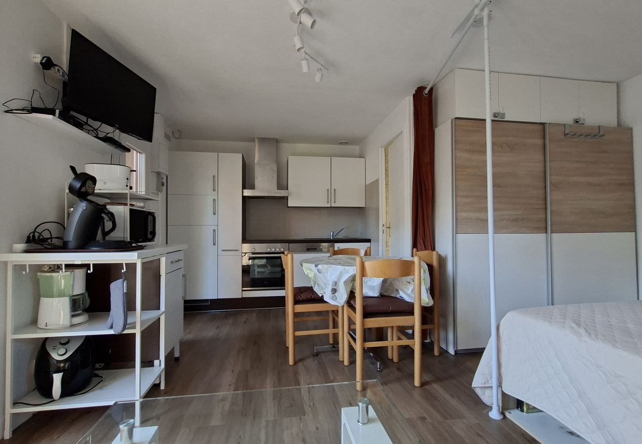 Studio à Grayan-et-l´Hôpital - Studio URSS 10 Est