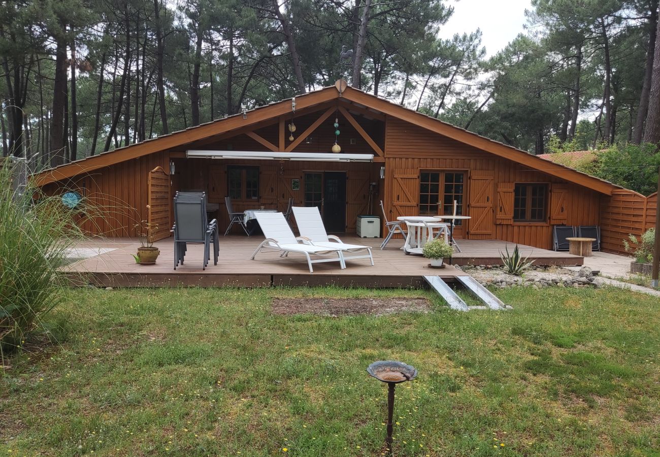 Chalet à Grayan-et-l´Hôpital - Chalet Guyane 1