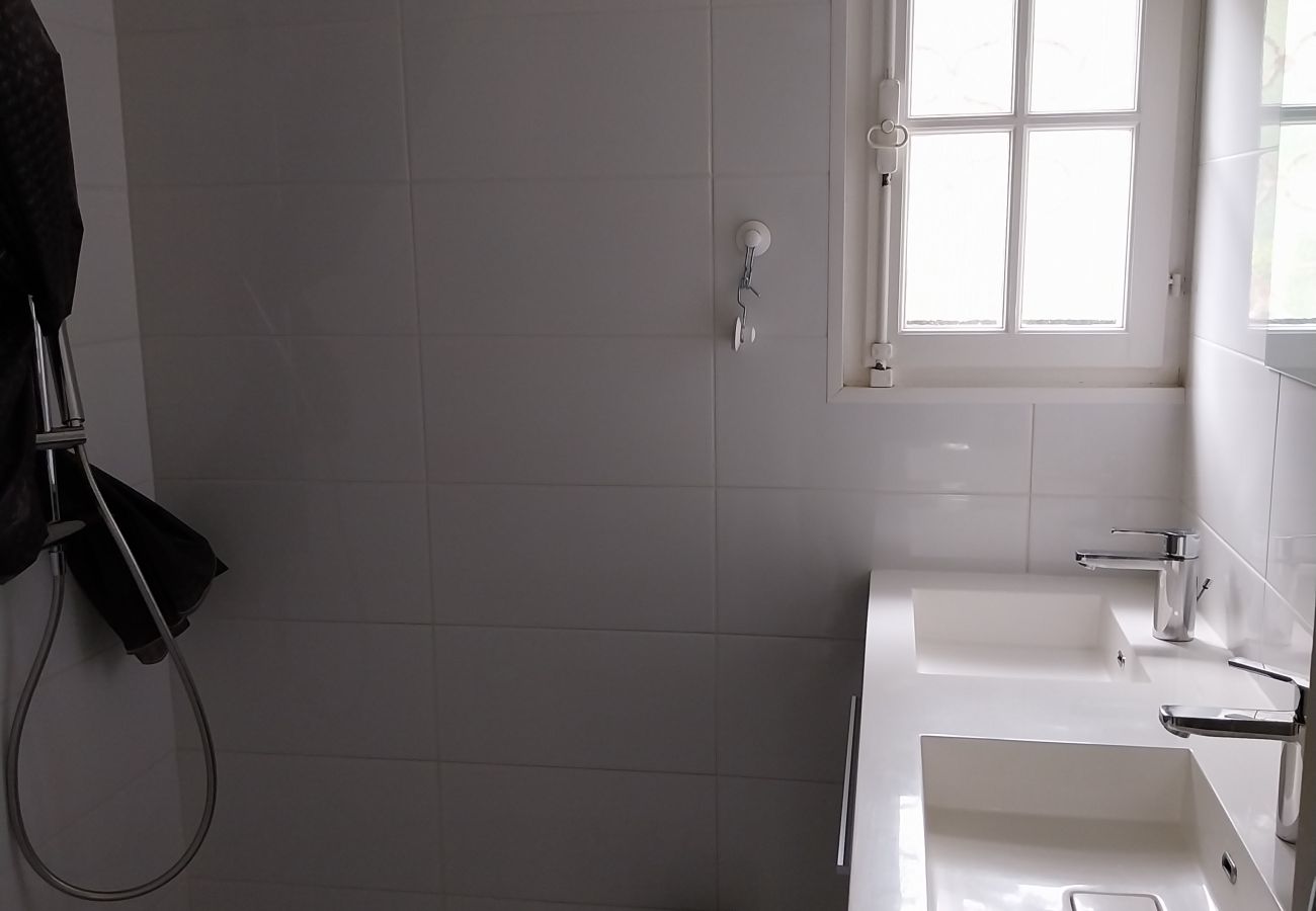 Chalet à Grayan-et-l´Hôpital - Chalet Cameroun 6