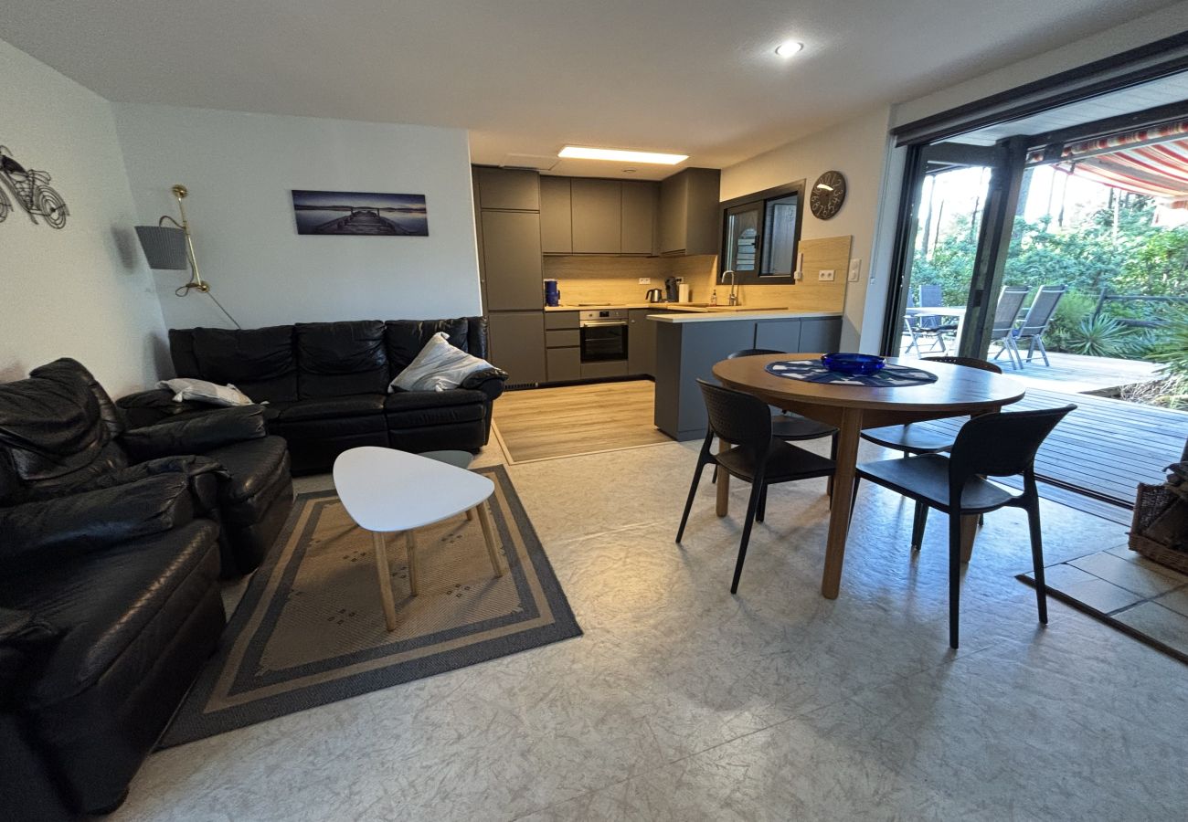 Chalet à Grayan-et-l´Hôpital - Chalet France 9