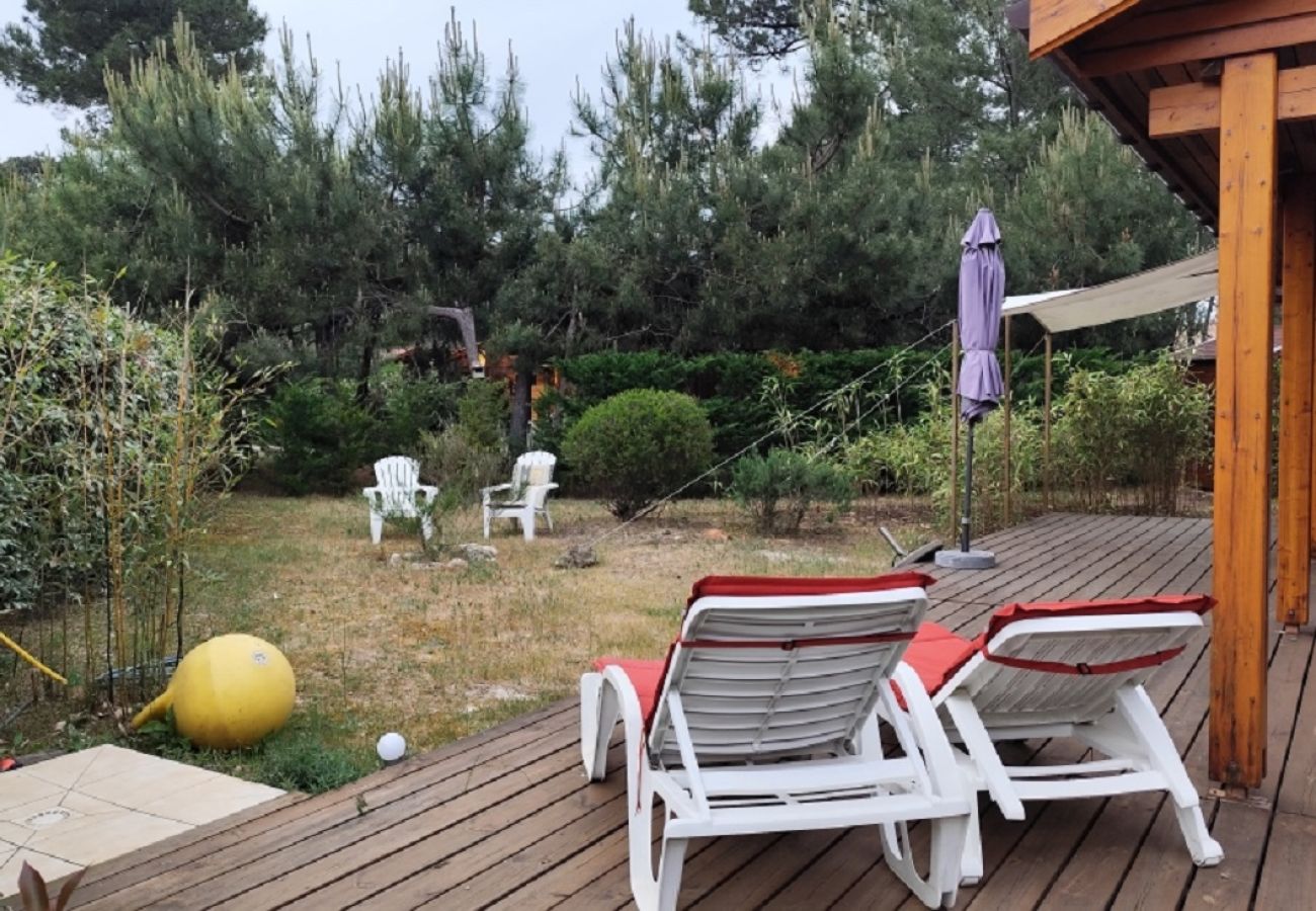 Chalet à Grayan-et-l´Hôpital - Chalet Virginie 1