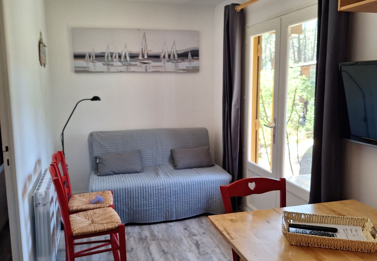Studio à Grayan-et-l´Hôpital - Studio URSS 17 Ouest
