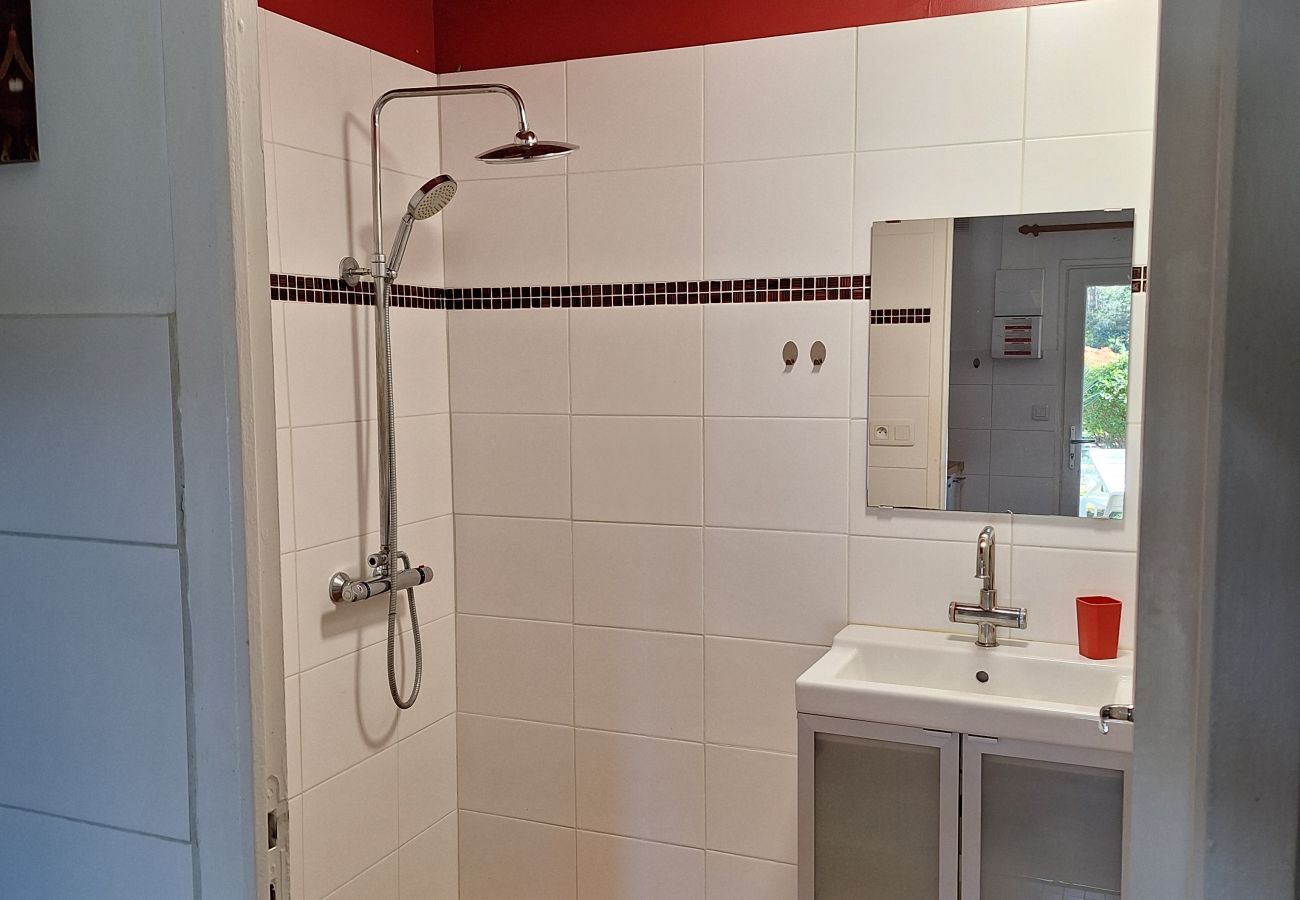 Studio à Grayan-et-l´Hôpital - Studio URSS 17 Ouest