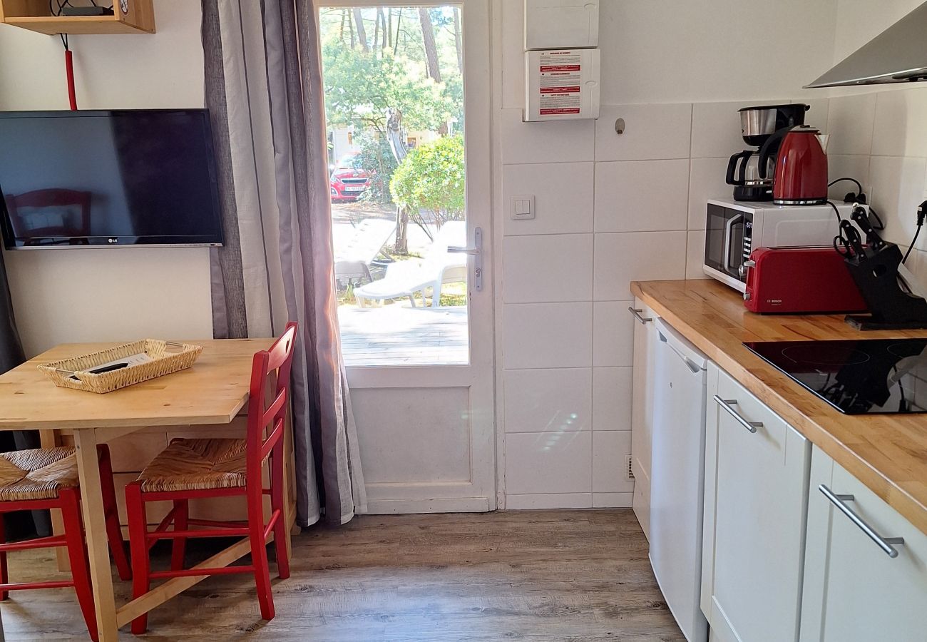 Studio à Grayan-et-l´Hôpital - Studio URSS 17 Ouest