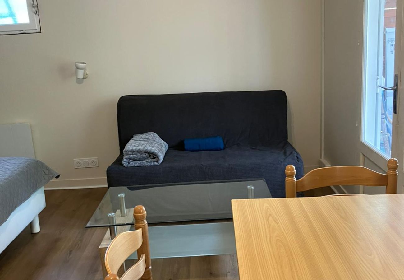 Studio à Grayan-et-l´Hôpital - Studio URSS 15 Est