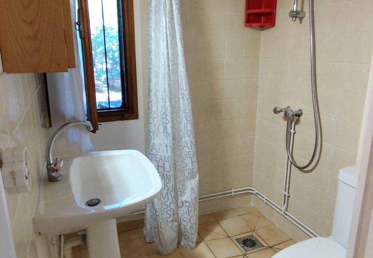 Maison mitoyenne à Grayan-et-l´Hôpital - TCHAD 7 OUEST